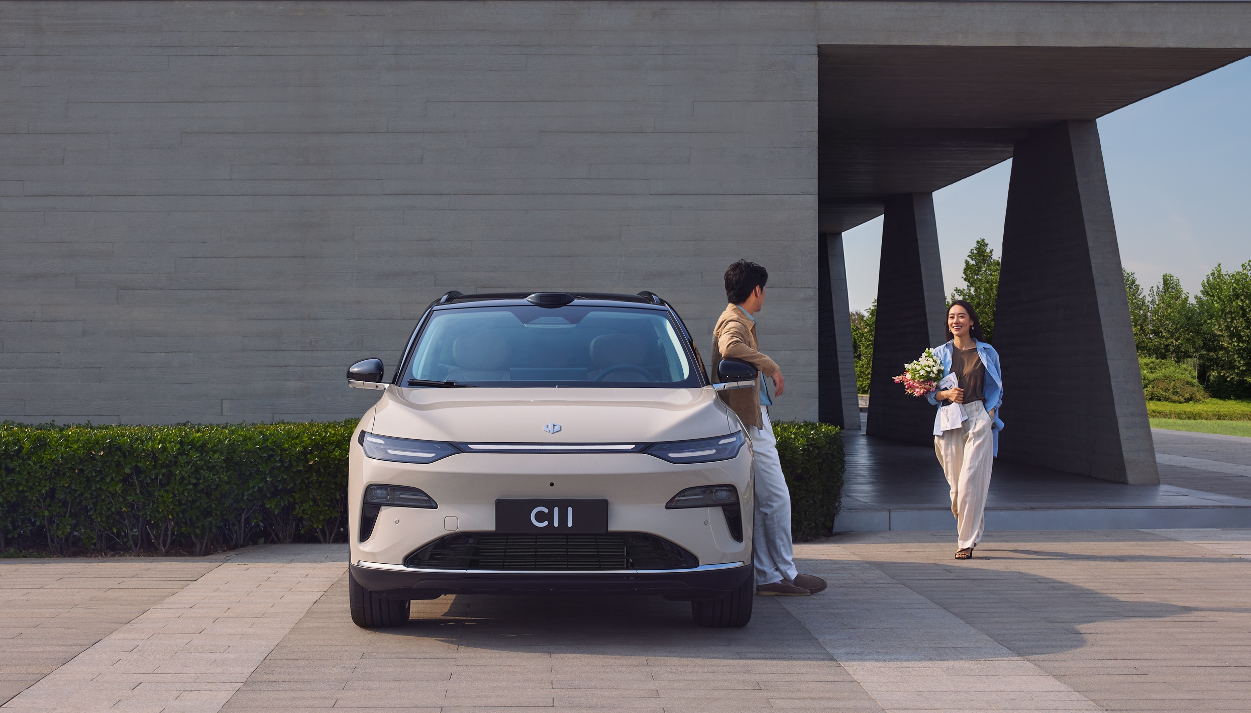 C11